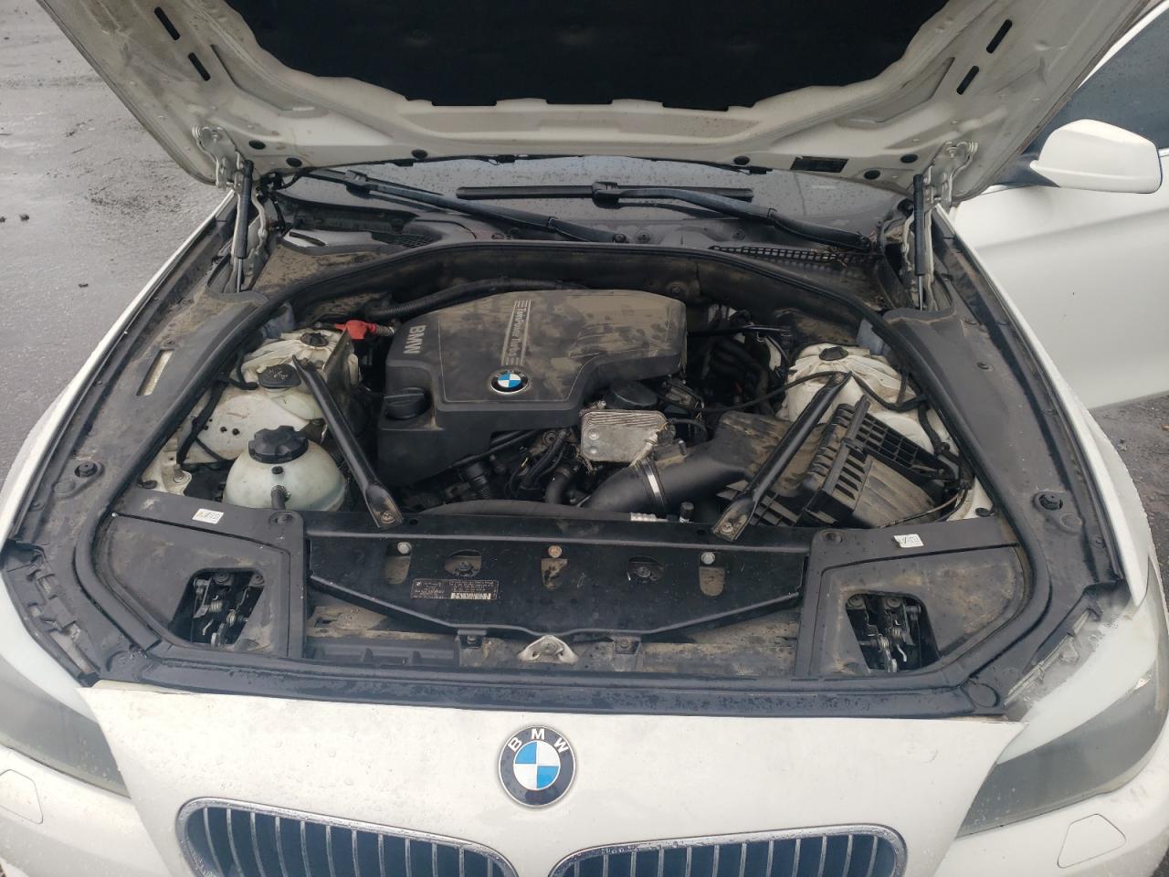 WBAXH5C53DD111620 2013 BMW 528 Xi