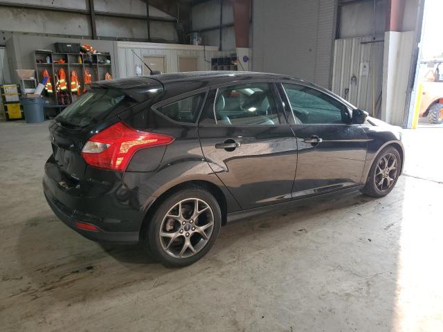 Hatchbacks FORD FOCUS 2014 Black