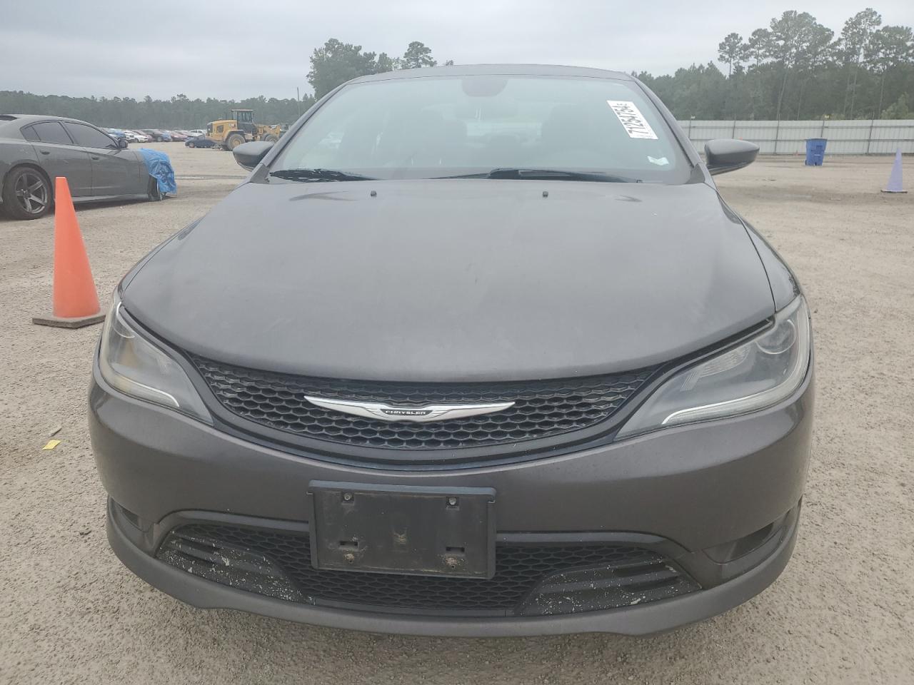 2015 Chrysler 200 - Image 5