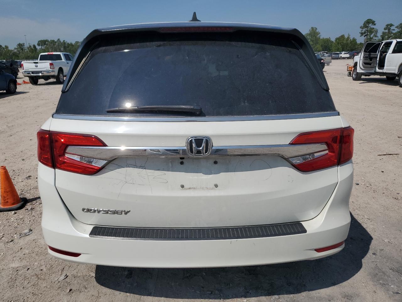 5FNRL6H70KB030624 2019 Honda Odyssey Exl