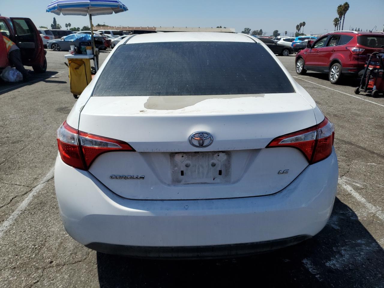 2014 Toyota Corolla L VIN: 5YFBURHEXEP137557 Lot: 70059684