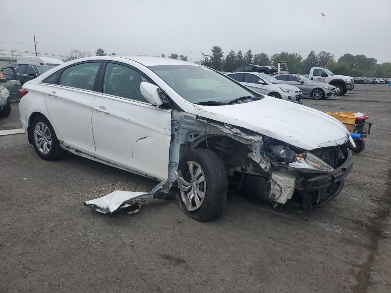 2013 Hyundai Sonata - Image 4