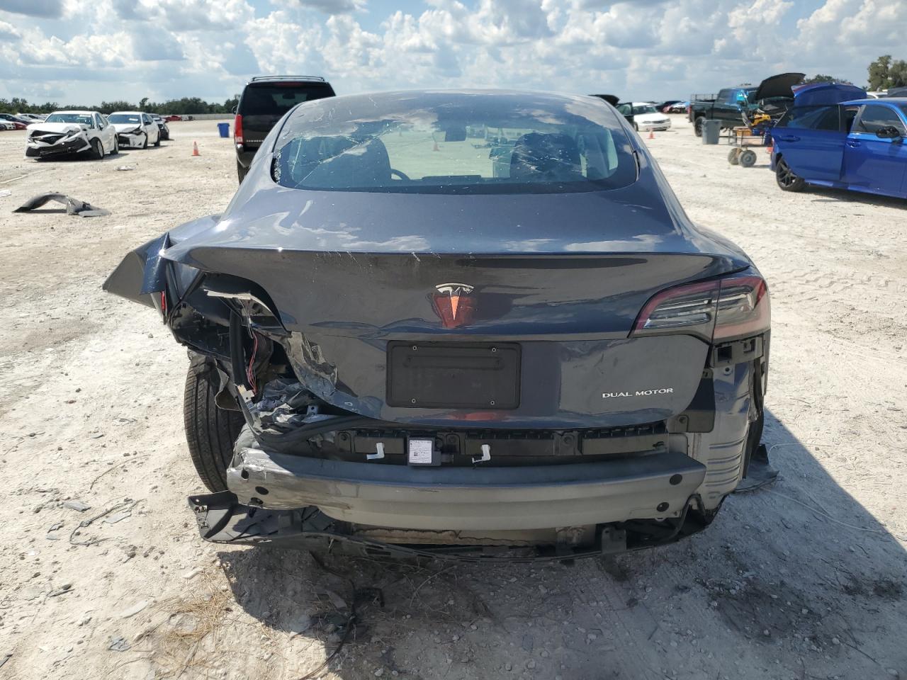 5YJ3E1EB8NF289460 2022 Tesla Model 3