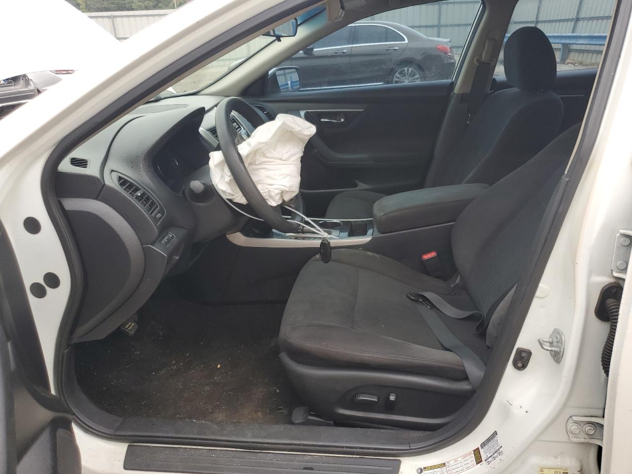 2014 Nissan Altima - Image 7