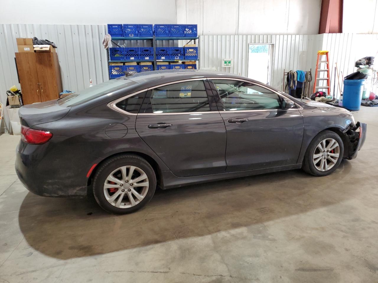 2016 Chrysler 200 - Image 3