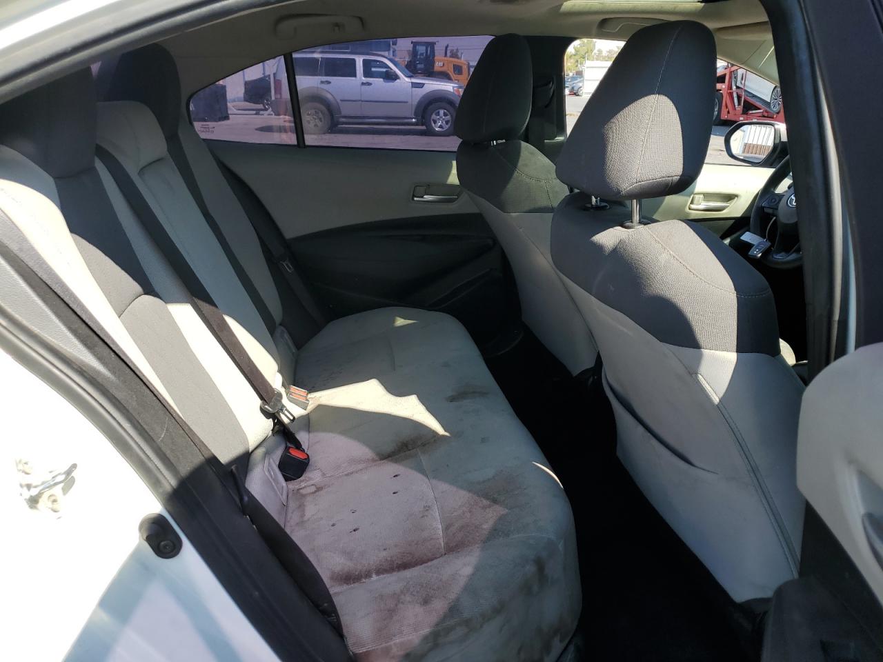 2020 Toyota Corolla Le VIN: 5YFHPRAE3LP028401 Lot: 70179914