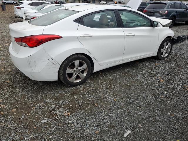  HYUNDAI ELANTRA 2012 Biały