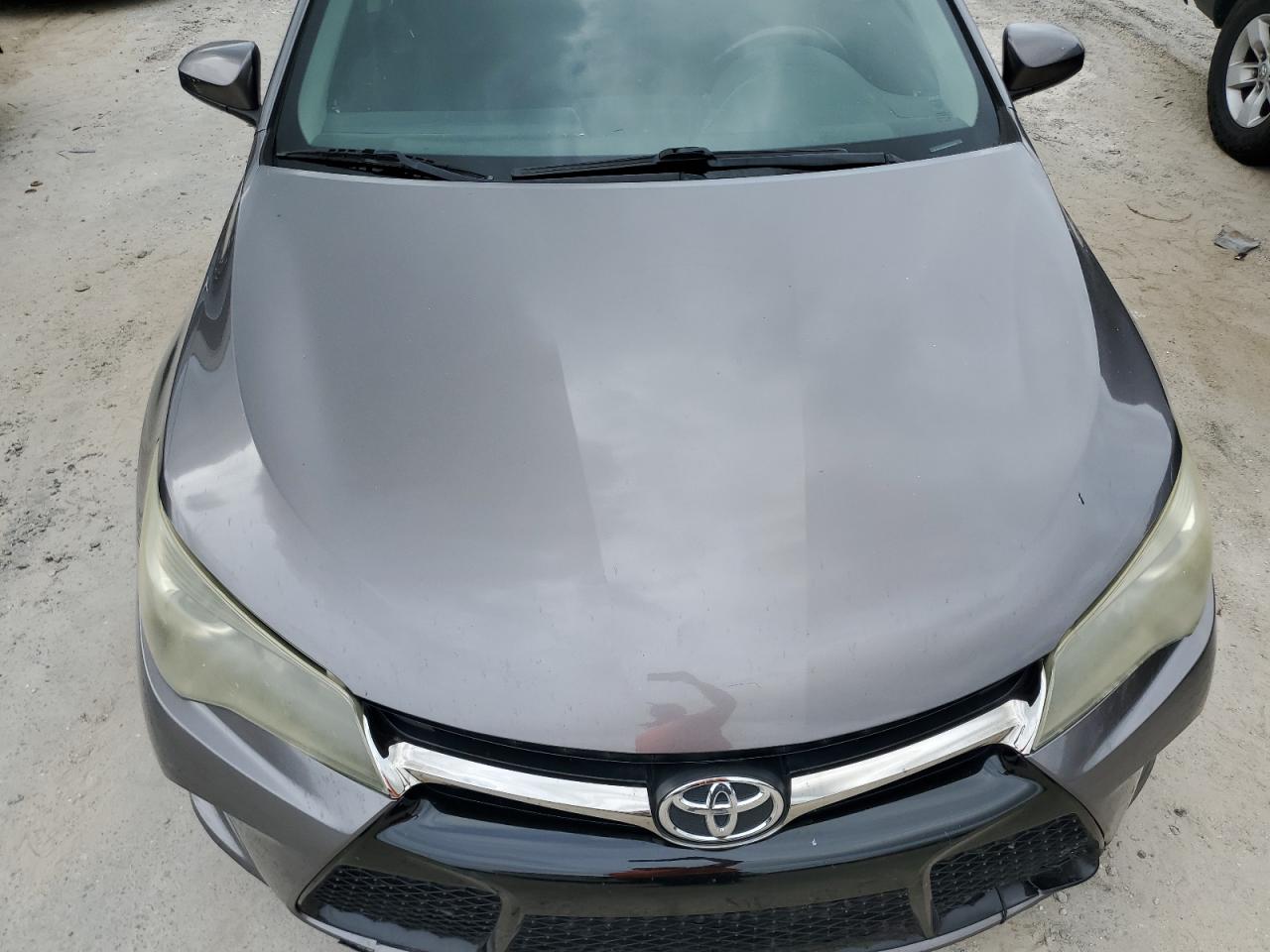 4T1BF1FK9FU013512 2015 Toyota Camry Le