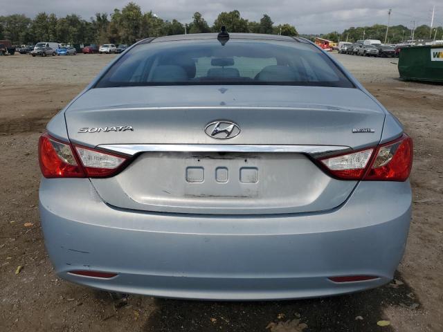  HYUNDAI SONATA 2013 Серебристый