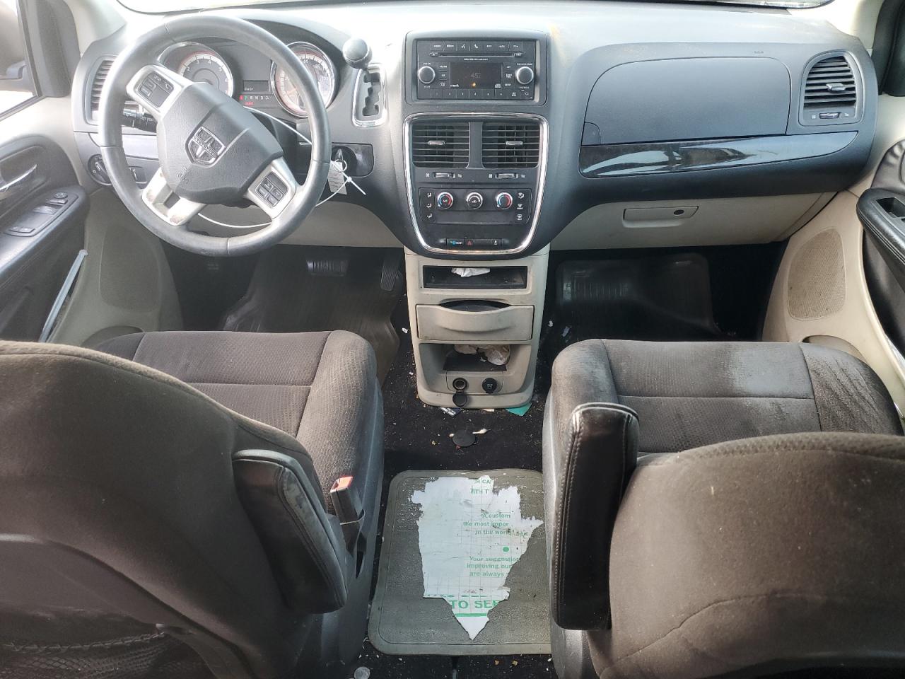 2013 Dodge Caravan - Image 8
