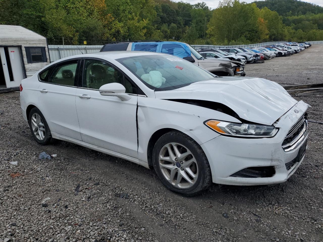 VIN 1FA6P0H7XE5376695 2014 FORD FUSION no.4