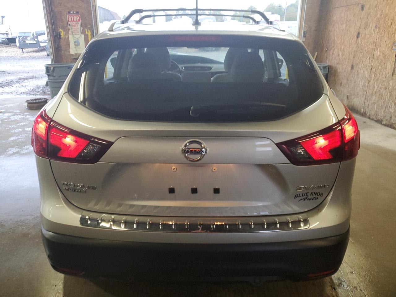 JN1BJ1CR4KW621038 2019 Nissan Rogue Sport S