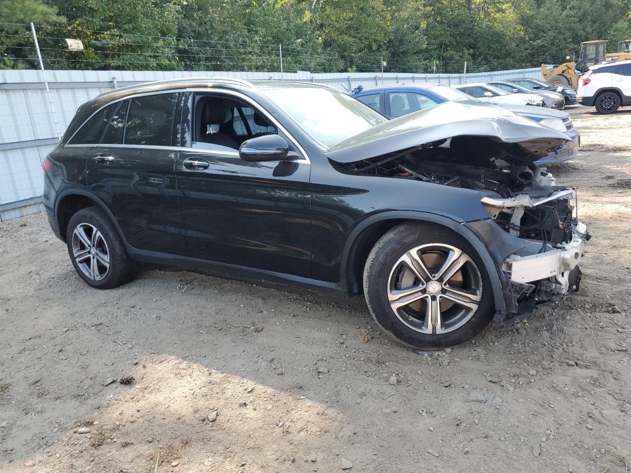 2017 Mercedes-Benz GLC - Image 4