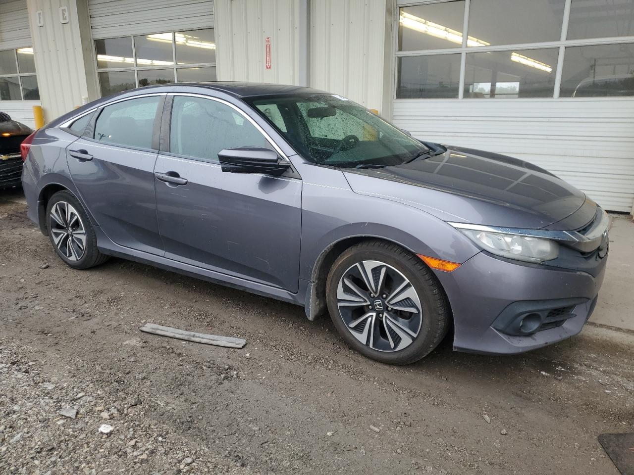 19XFC1F35GE040018 2016 Honda Civic Ex