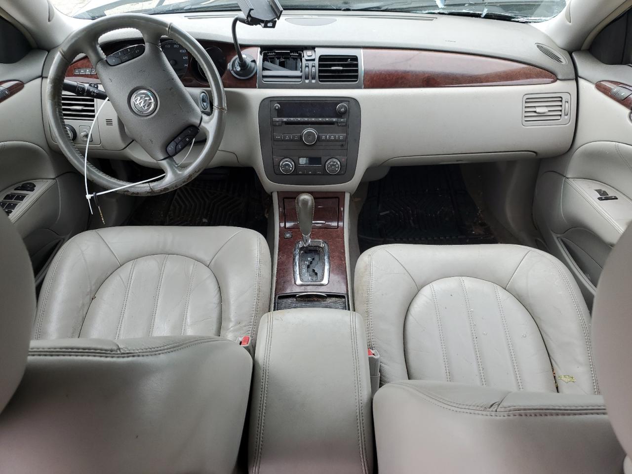 2009 Buick Lucerne - Image 8