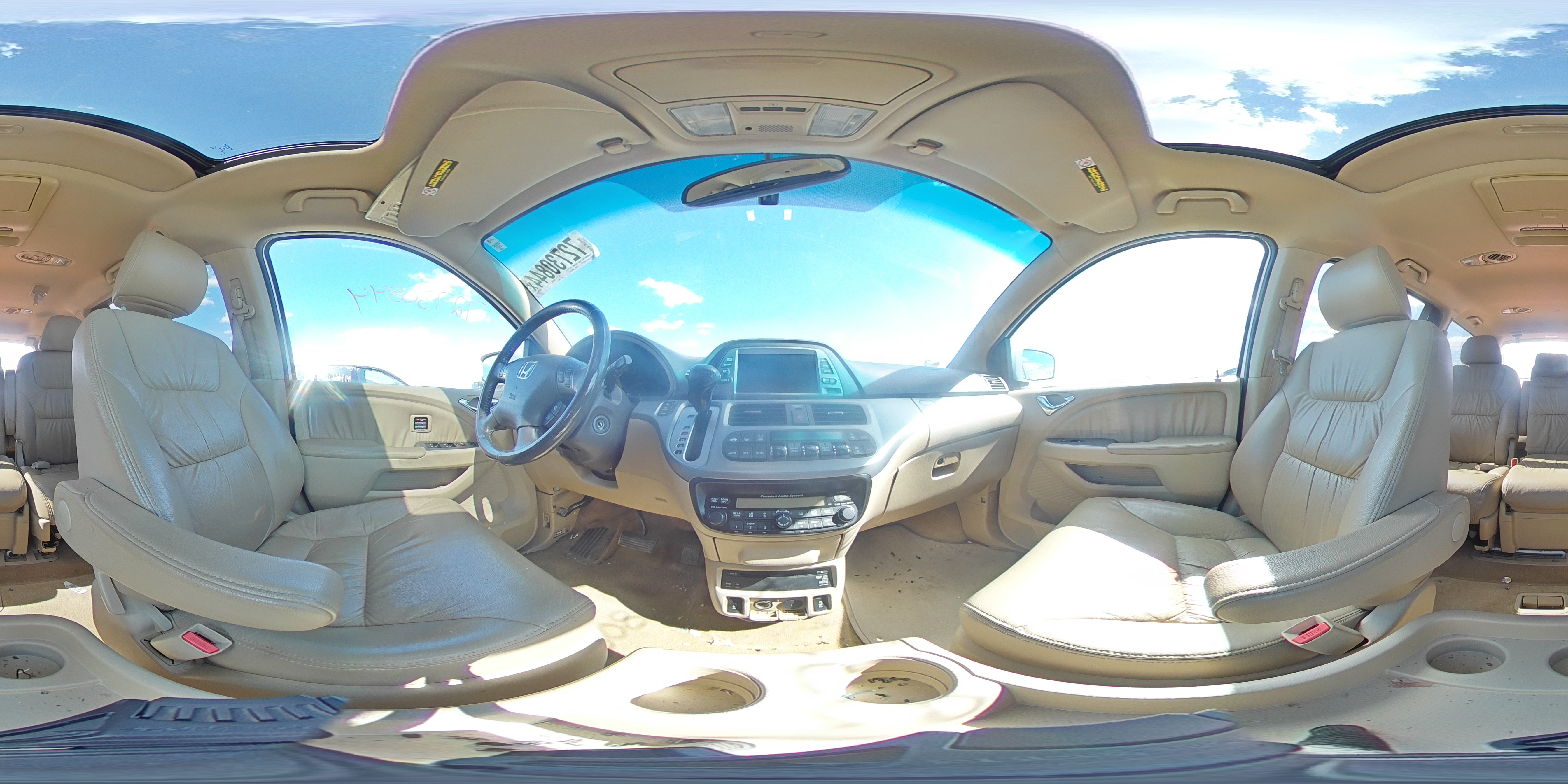 2008 Honda Odyssey - Image 13