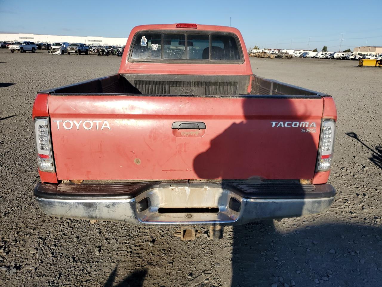 2000 Toyota Tacoma Xtracab VIN: 4TAWM72N3YZ582775 Lot: 71210144