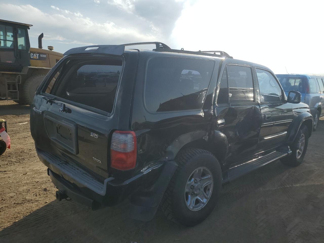 2000 Toyota 4Runner - Image 3