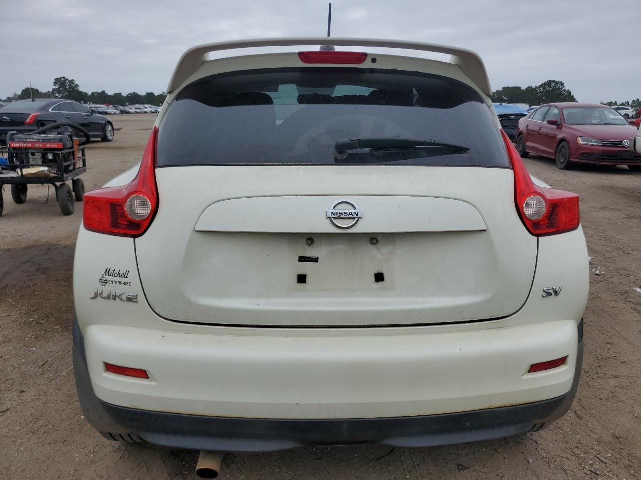 2011 Nissan Juke S VIN: JN8AF5MR3BT021018 Lot: 70640364