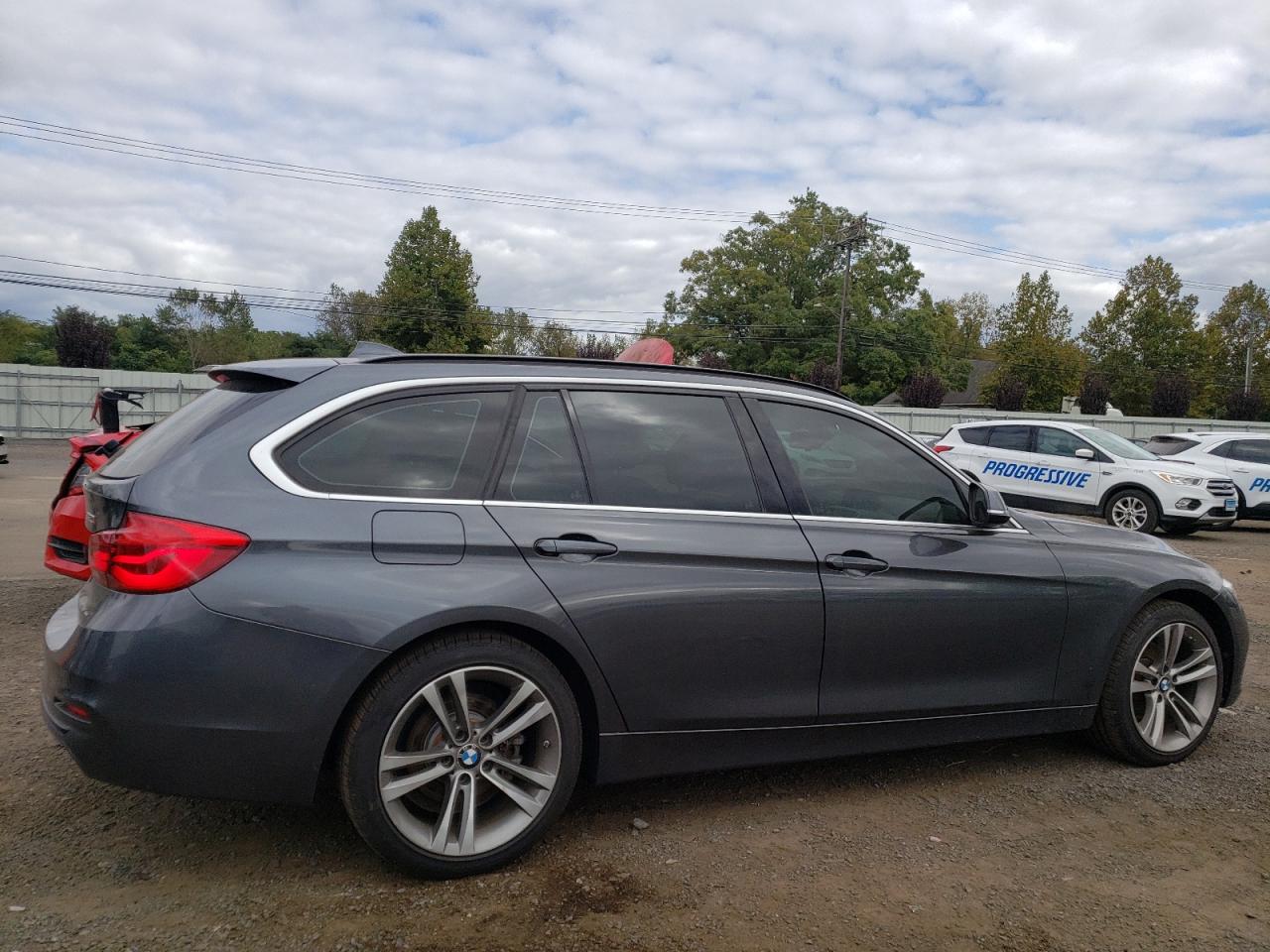 VIN WBA8K3C52JA369781 2018 BMW 3 SERIES no.3