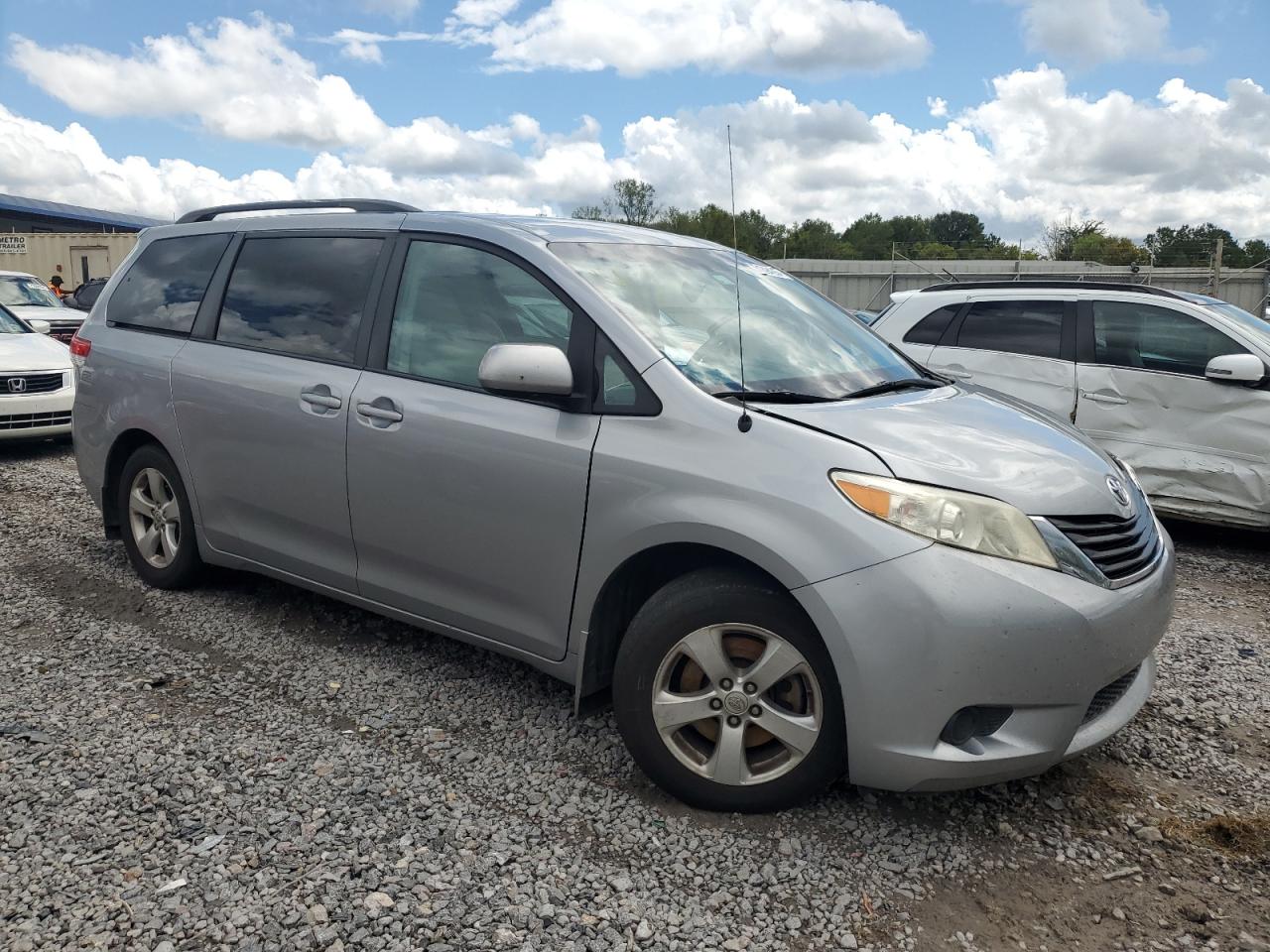 2013 Toyota Sienna Le VIN: 5TDKK3DC9DS380967 Lot: 71394264