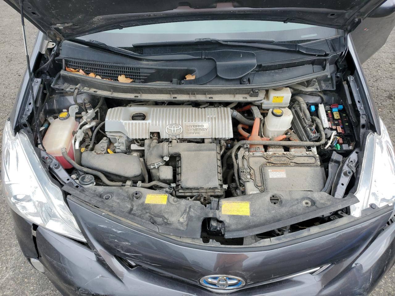 JTDZN3EU6E3316109 2014 Toyota Prius V