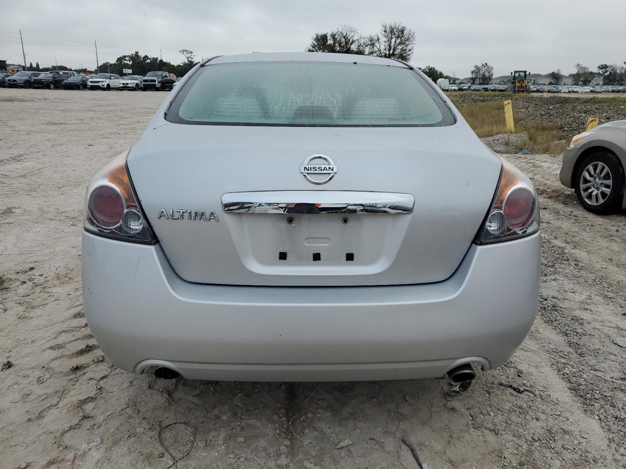 2011 Nissan Altima Base VIN: 1N4AL2AP7BN424774 Lot: 70649704