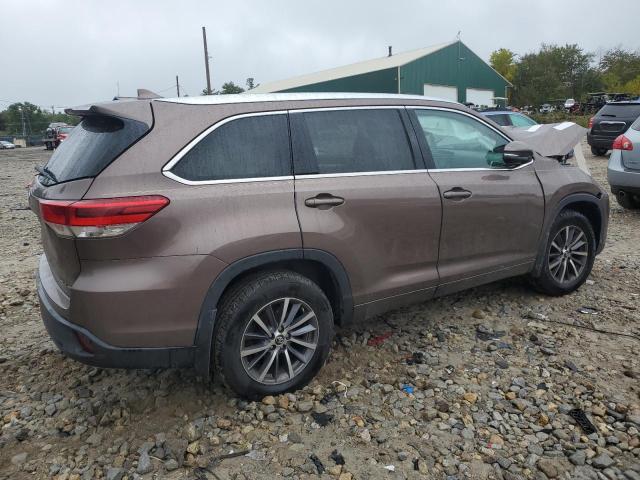  TOYOTA HIGHLANDER 2017 tan