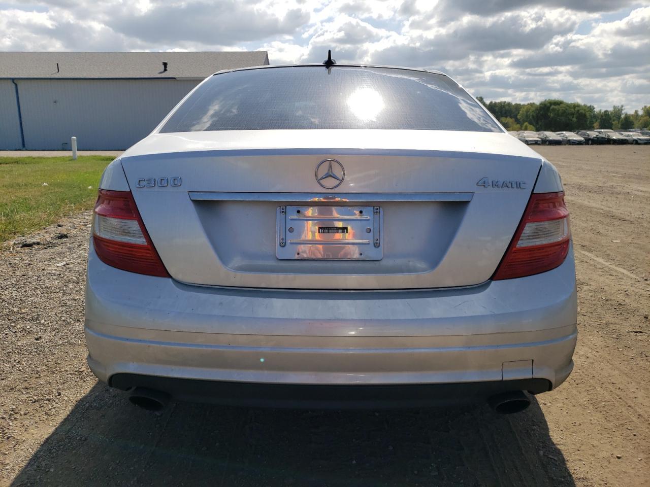 2011 Mercedes-Benz C 300 4Matic VIN: WDDGF8BB5BR147042 Lot: 72202024