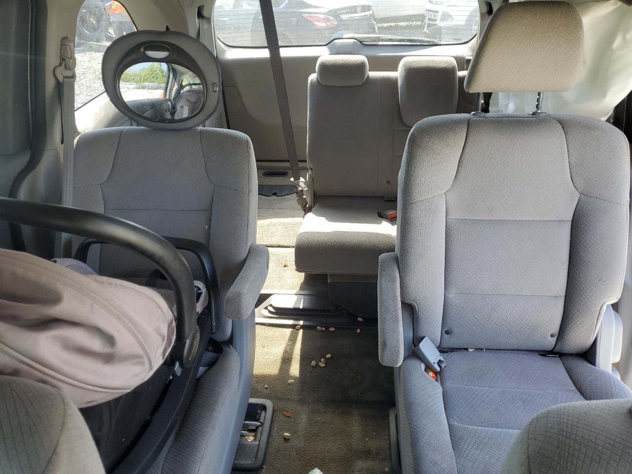 5FNRL5H22FB111063 2015 Honda Odyssey Lx