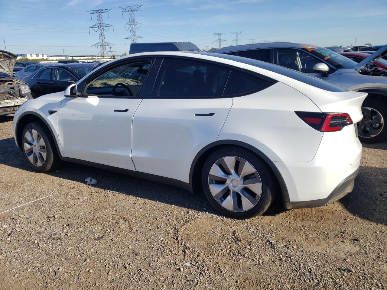 7SAYGDEE7PA041442 Tesla Model Y  2