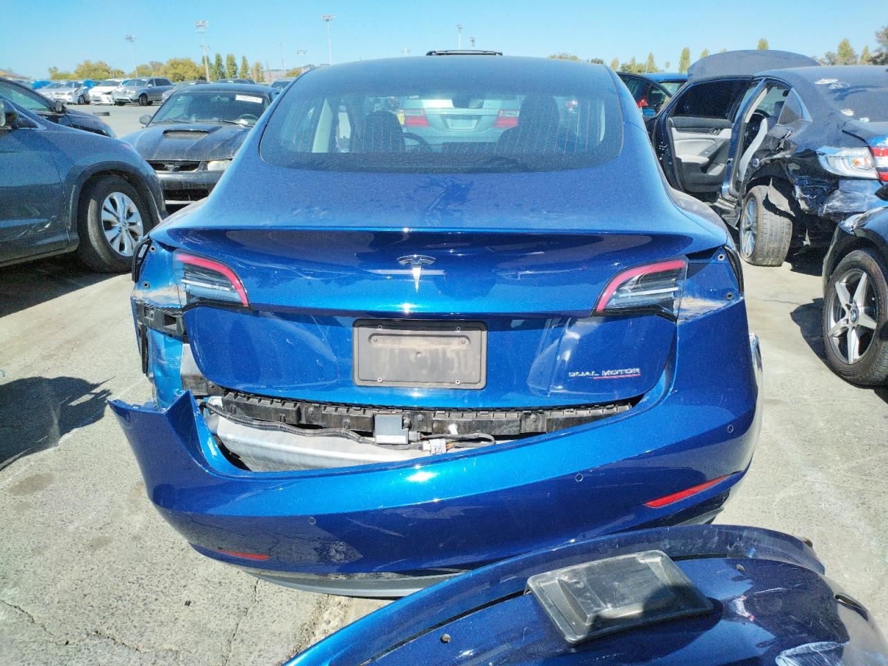 5YJ3E1EC9LF586887 2020 Tesla Model 3