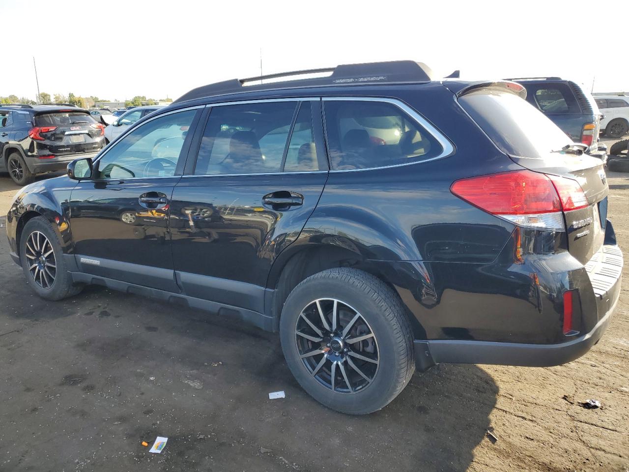 2012 Subaru Outback - Image 2