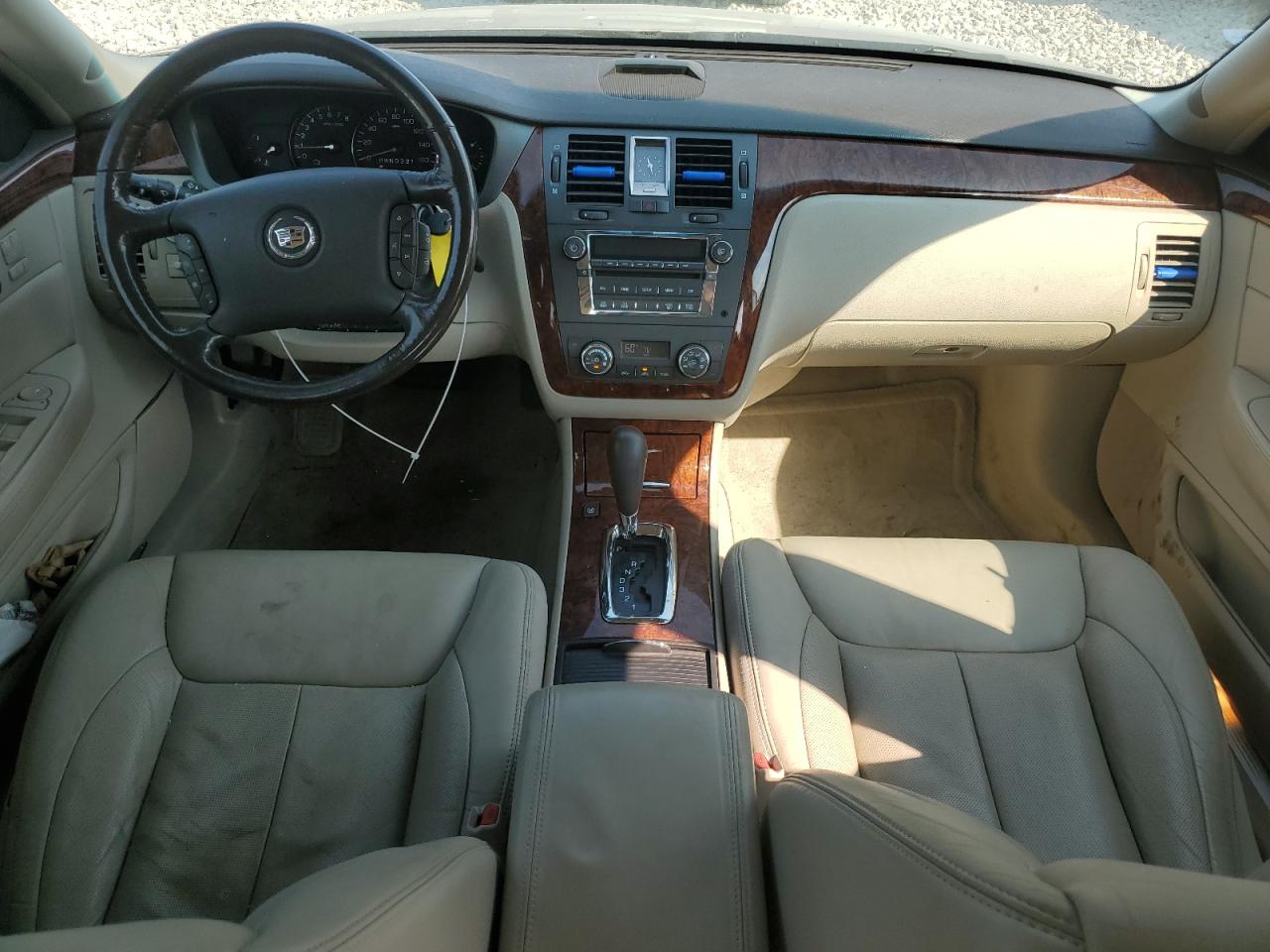 2007 Cadillac DTS - Image 8
