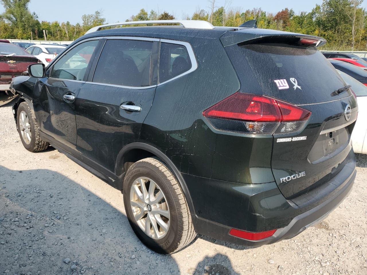 5N1AT2MV7JC832590 2018 NISSAN ROGUE - Image 2