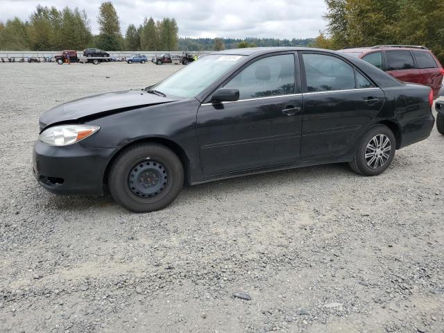 2004 Toyota Camry Le للبيع في Arlington، WA - Front End