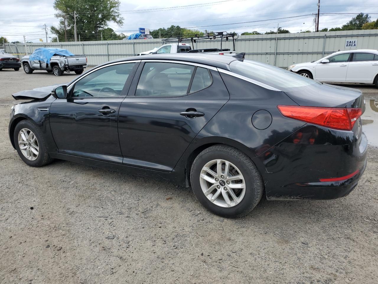 2011 Kia Optima - Image 2