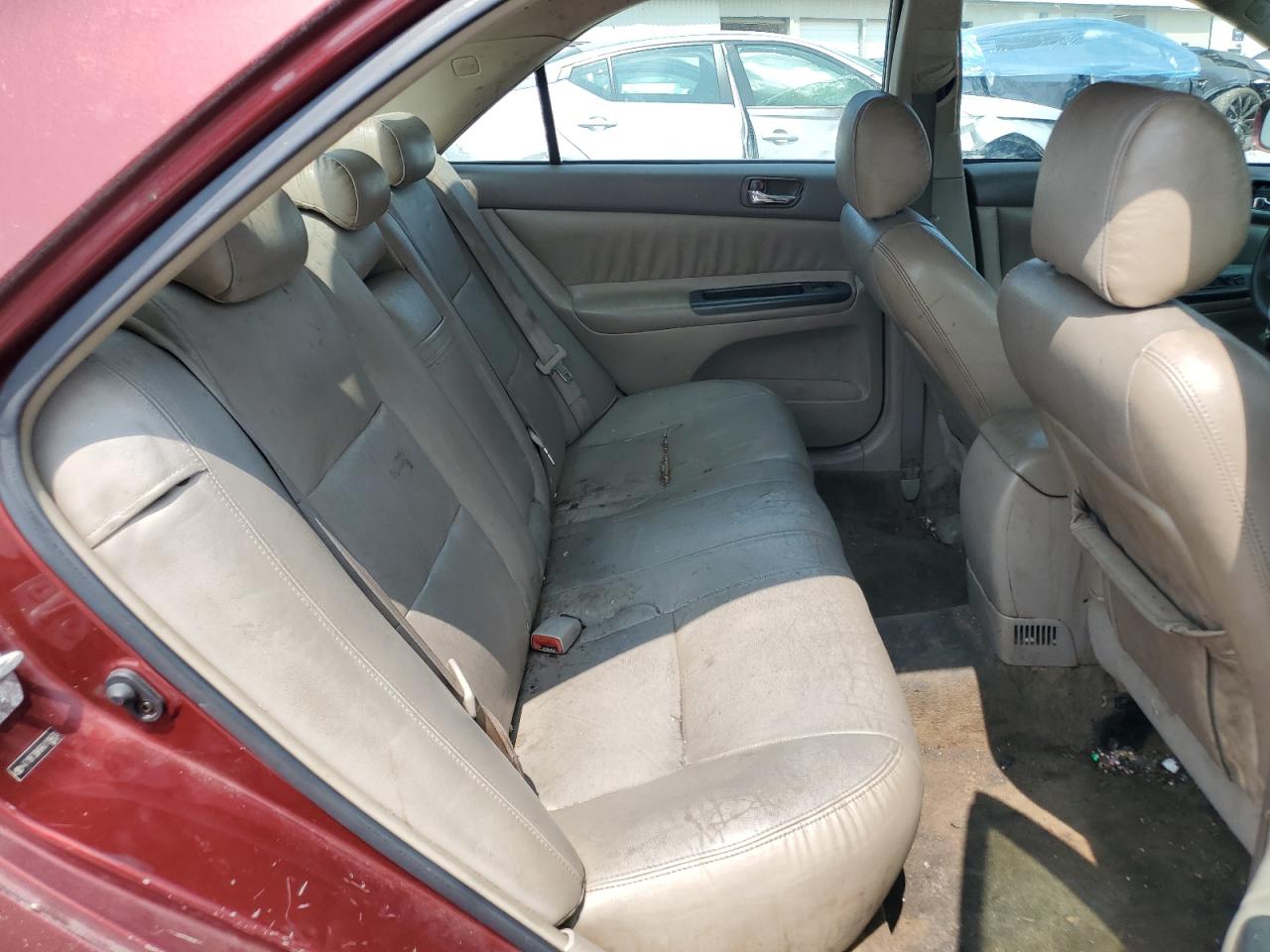 2006 Toyota Camry - Image 10