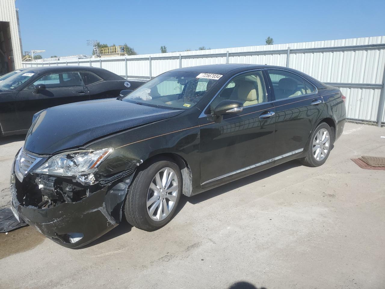 2010 Lexus ES - Image 1