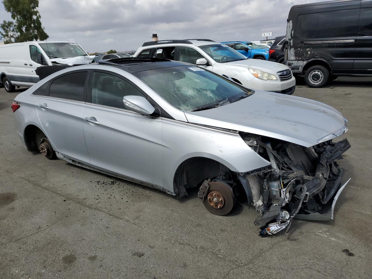 2013 Hyundai Sonata - Image 4