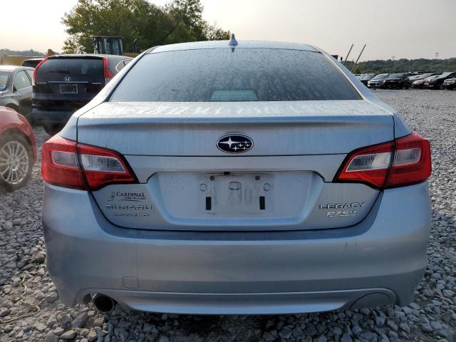  SUBARU LEGACY 2017 Srebrny
