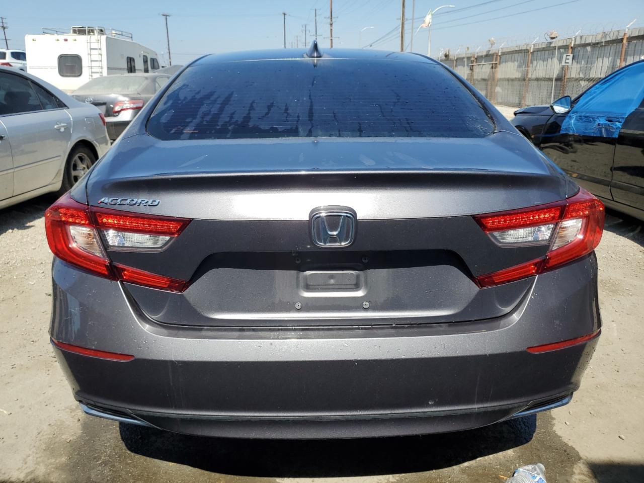 1HGCV1F15JA187866 2018 Honda Accord Lx