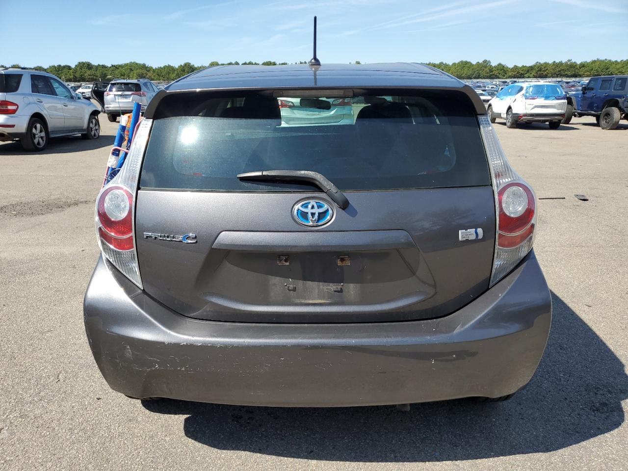 2013 Toyota Prius C VIN: JTDKDTB35D1541230 Lot: 69344464