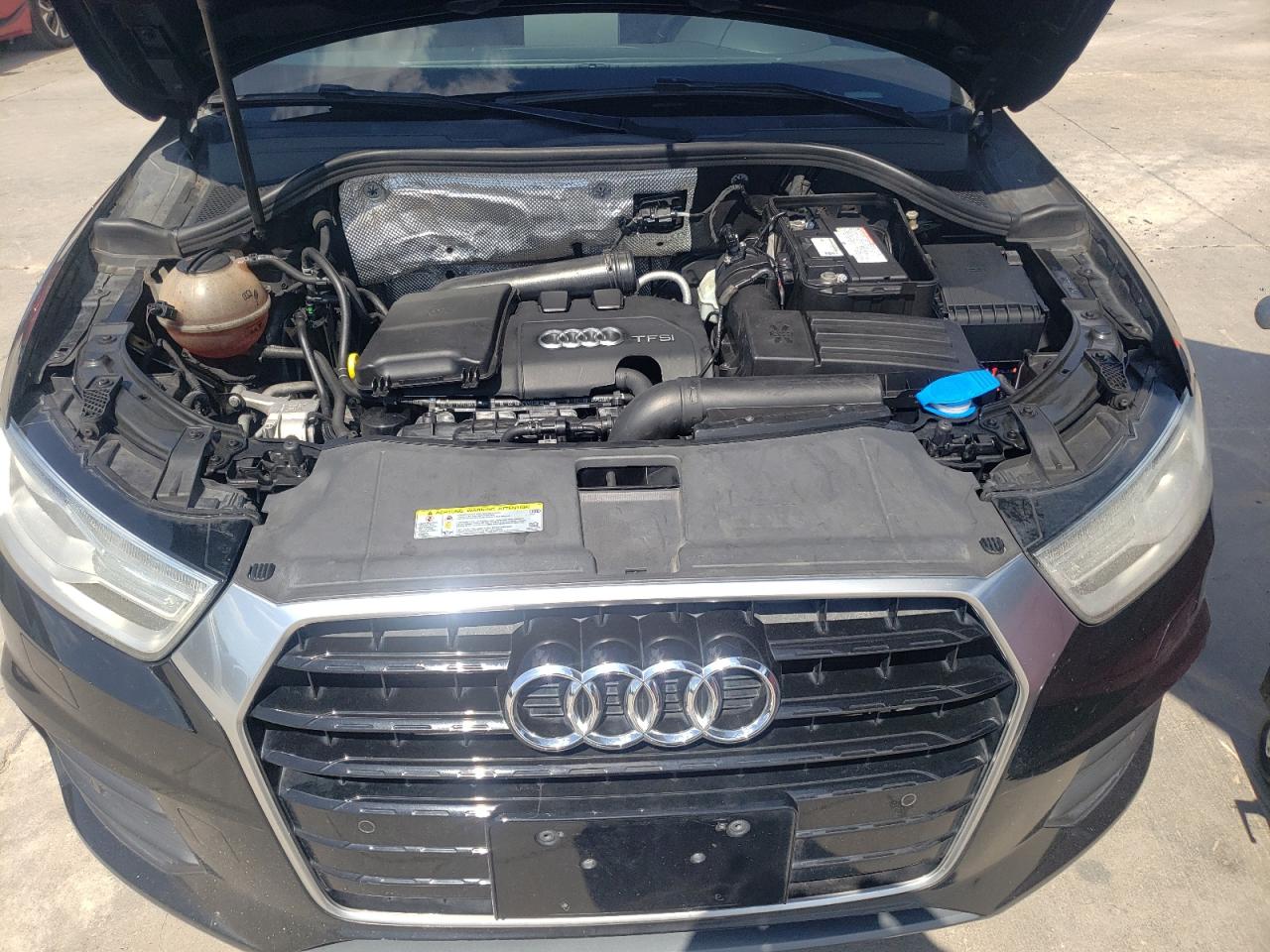 WA1BCCFS7HR005479 2017 Audi Q3 Premium