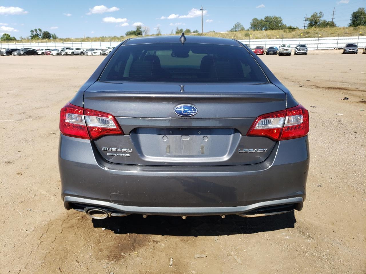 4S3BNAD66J3013124 2018 Subaru Legacy 2.5I Premium