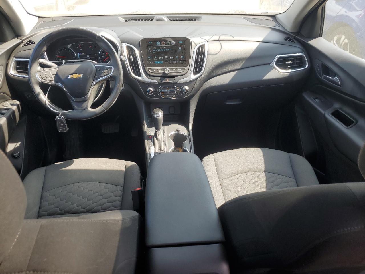 3GNAXJEV1JS509901 2018 Chevrolet Equinox Lt