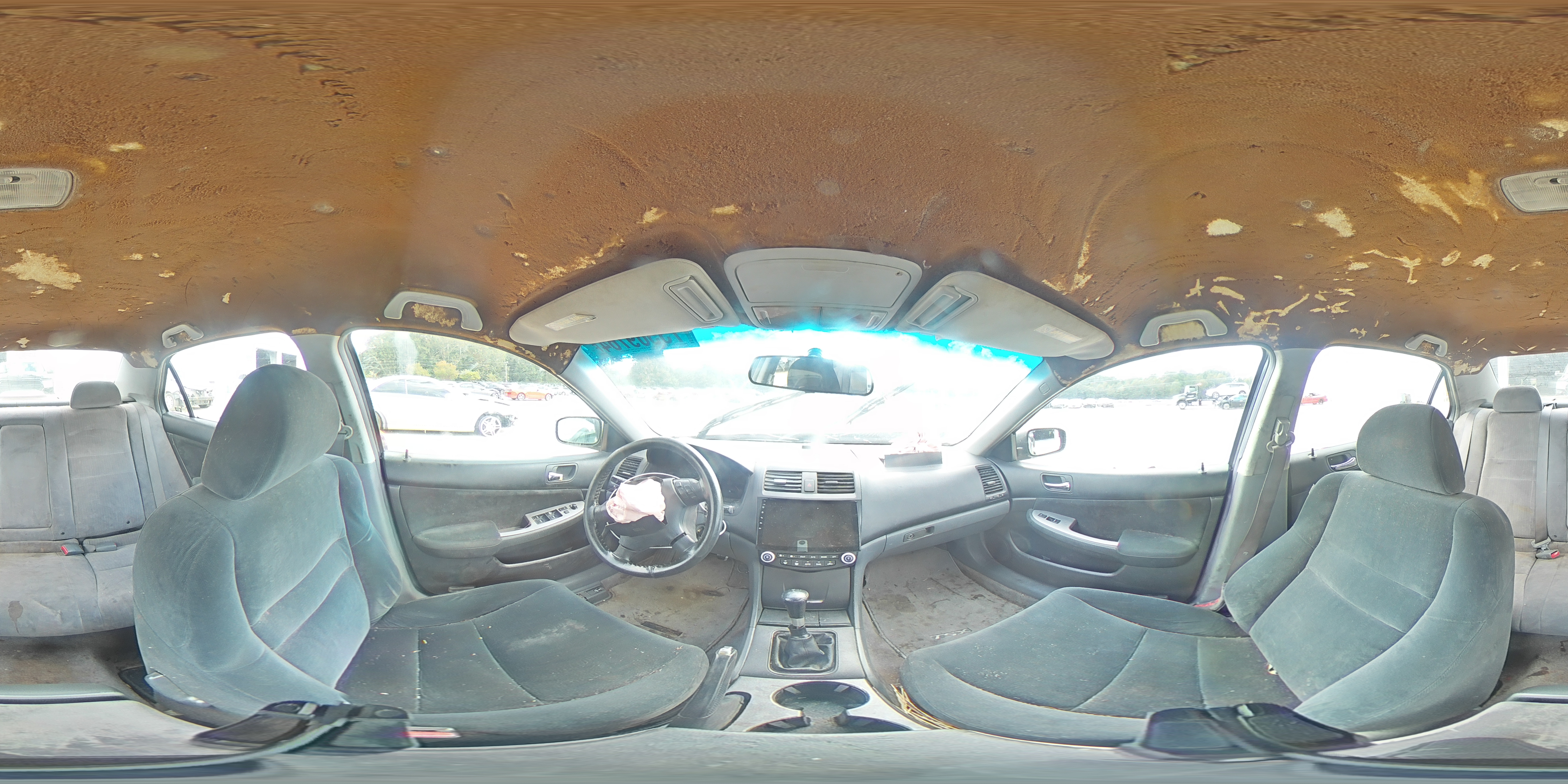 2003 Honda Accord - Image 13