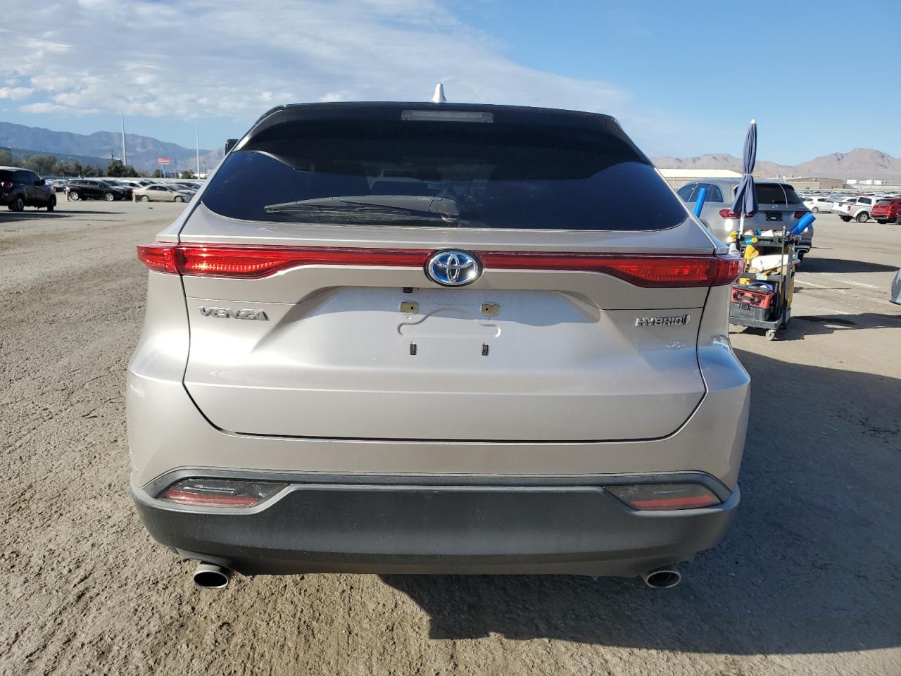 2021 Toyota Venza Le VIN: JTEAAAAHXMJ038438 Lot: 72549504