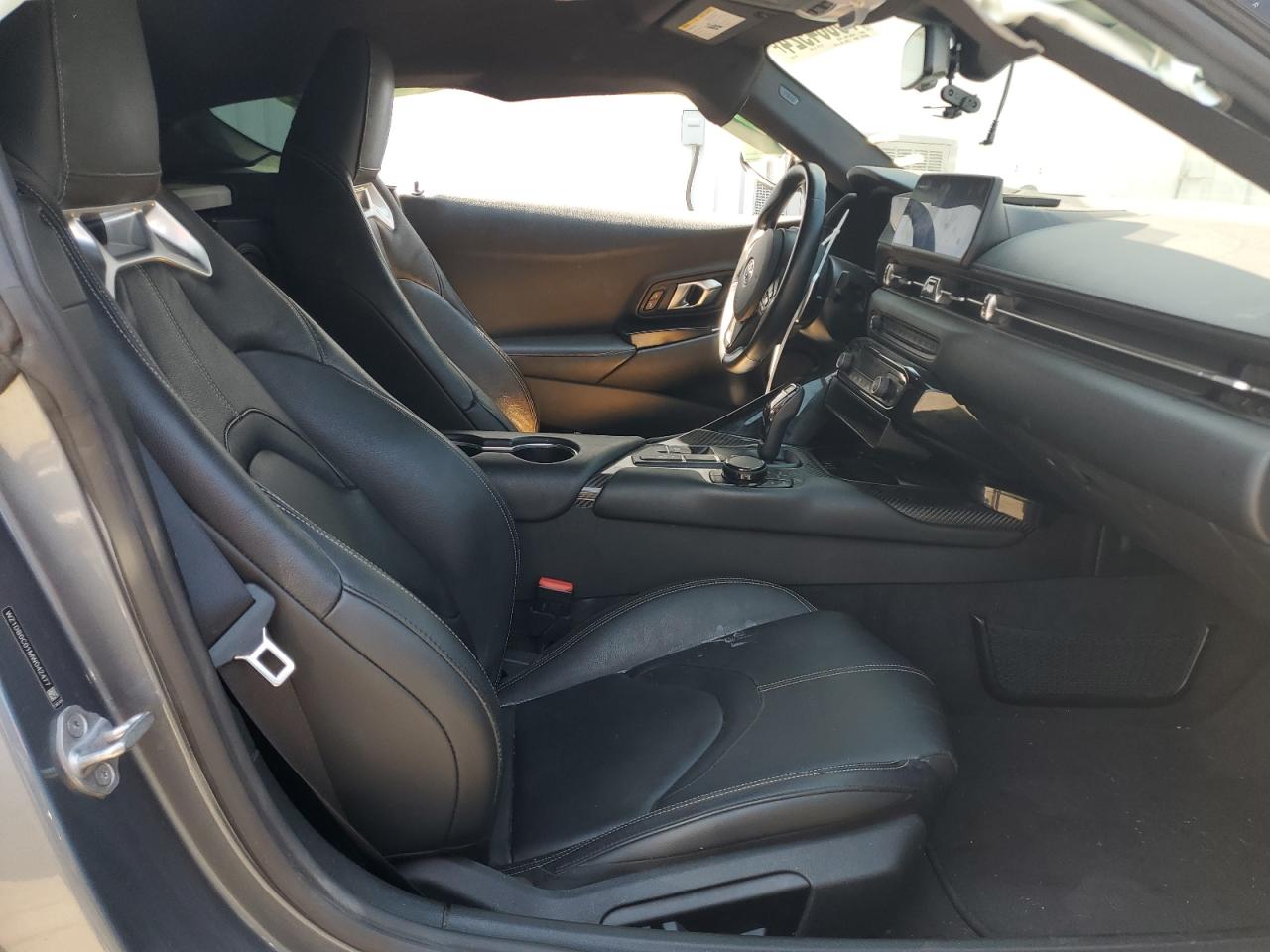 2021 Toyota Supra - Image 10