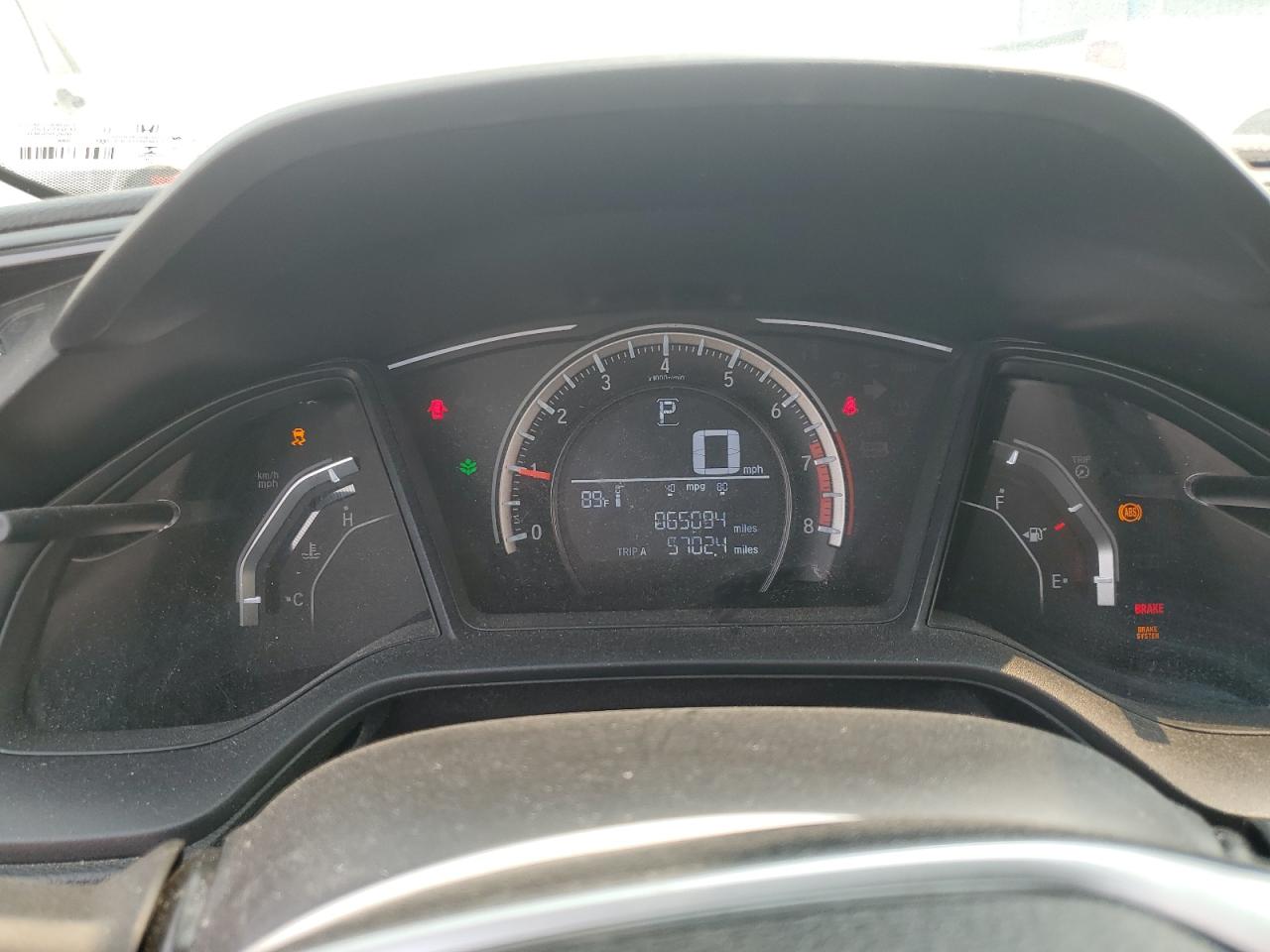 2HGFC2F55JH582742 2018 Honda Civic Lx